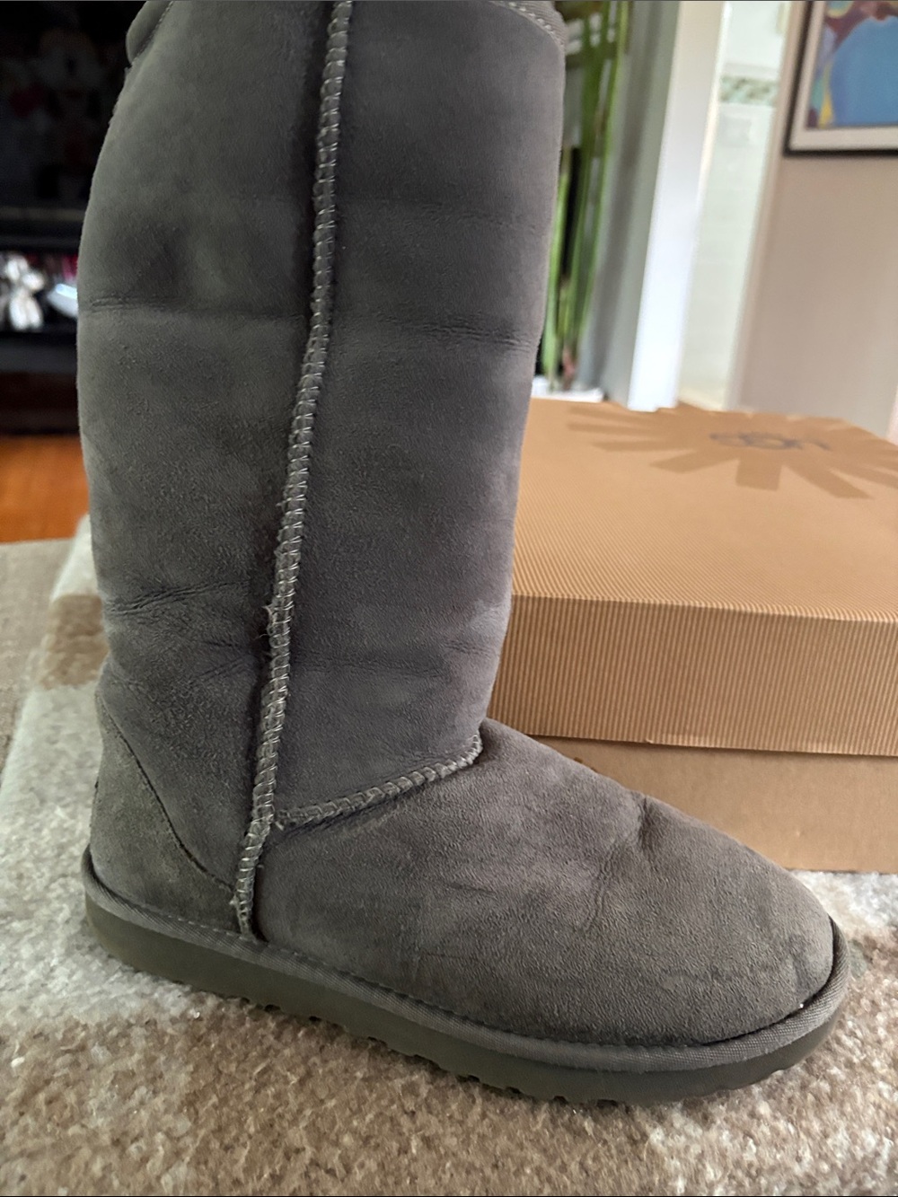 UGG W Classic Tall Boots - Grey Suede - Picture 4 of 9